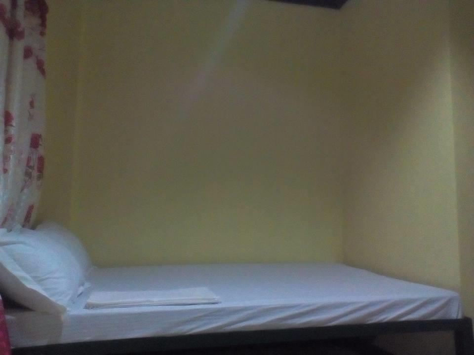 Rms Travellers Inn Poro Экстерьер фото